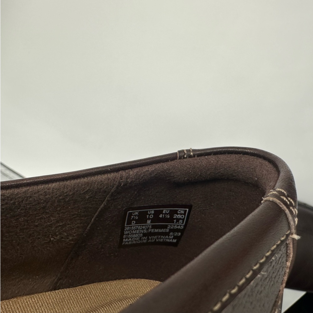 Collection by Clarks Women’s 10 Cora Daisy Brown Loafers Slip On Low Wedge - Picture 5 of 8